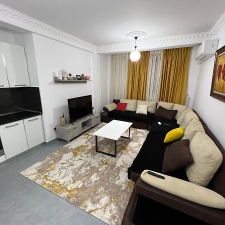 Apartment Rent Elbasan City Center 1 Εξωτερικό φωτογραφία